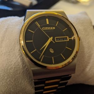 CITIZEN Quartz stainless steel dress watch.